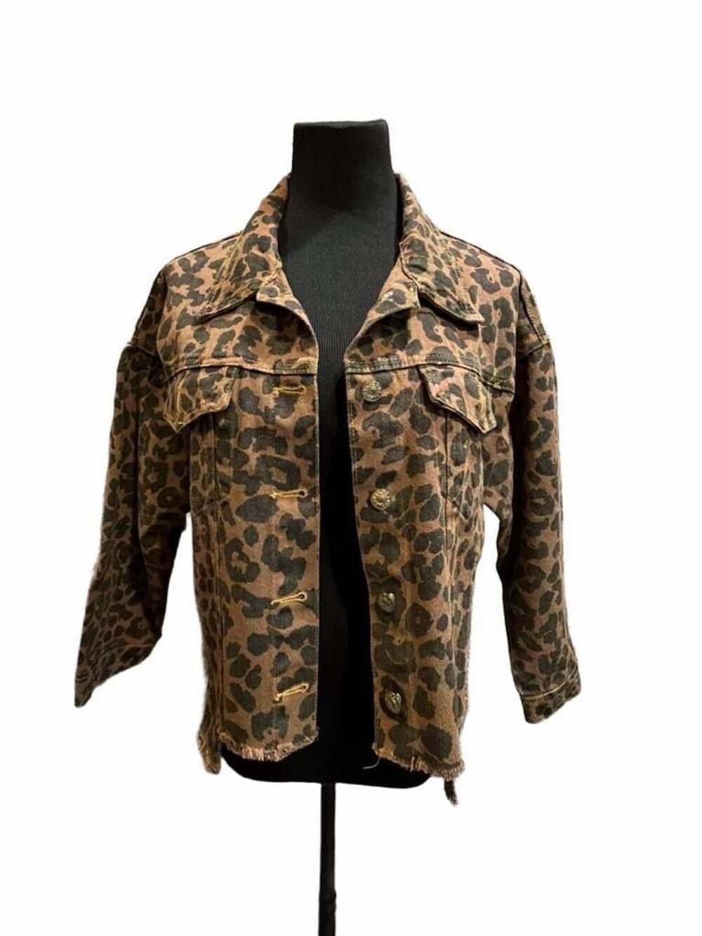 834 Jeans Denim Jacket Size S Leopard Print